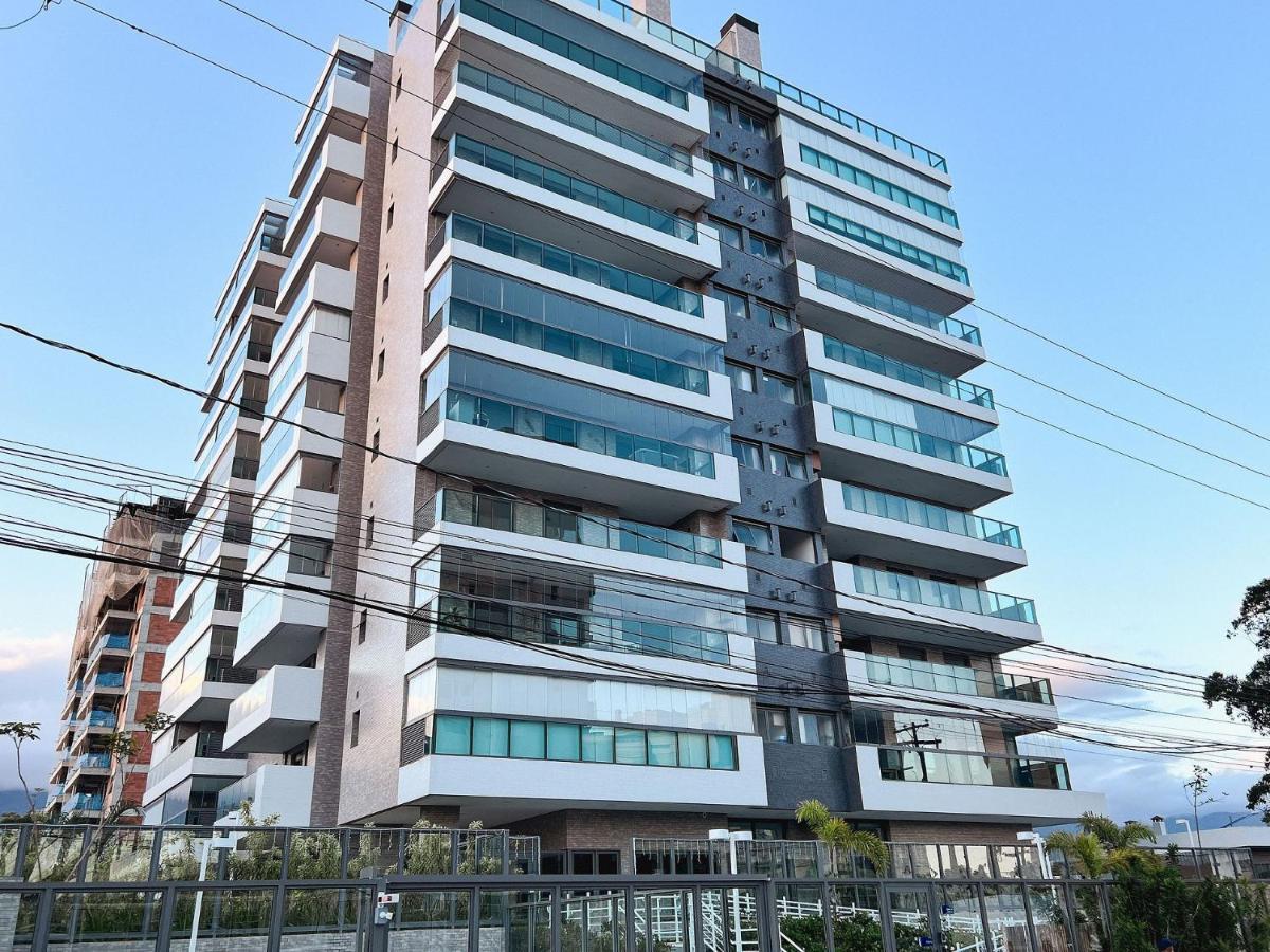 Home 49 I Apto Pe Na Areia E Piscina Aquecida Em ברטיוגה מראה חיצוני תמונה