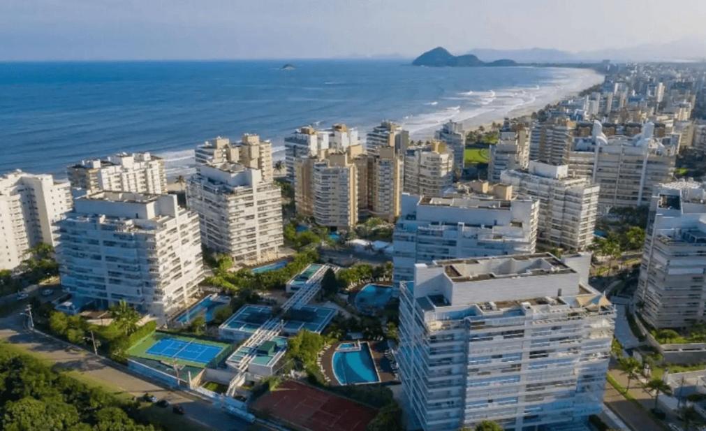 Home 49 I Apto Pe Na Areia E Piscina Aquecida Em ברטיוגה מראה חיצוני תמונה